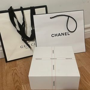 Chanel,Gucci bag